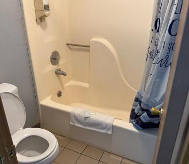 Branson West Hotel | Lakeview Inn