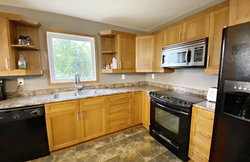 Manitoba Ski Chalet | Lakeview Luxury at "The Lookout"