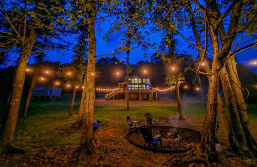 Cedar Bluff House | Lakeview Oasis