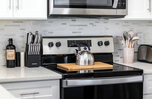 Delray Beach House | Lakeview Townhome Delray Beach in Gated Community