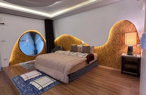 Koh Lan Bed & Breakfast | Lala Villa Kohlarn