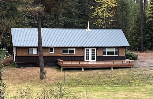 Priest River House | Lamb Creek Resort