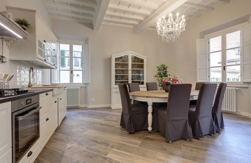 Santa Croce House | Lambert Apartment Florence historic center