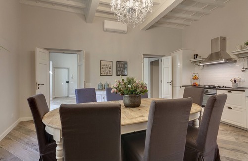 Santa Croce House | Lambert Apartment Florence historic center