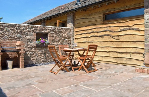 Lydney Cottage | Lambing Shed - UK12380