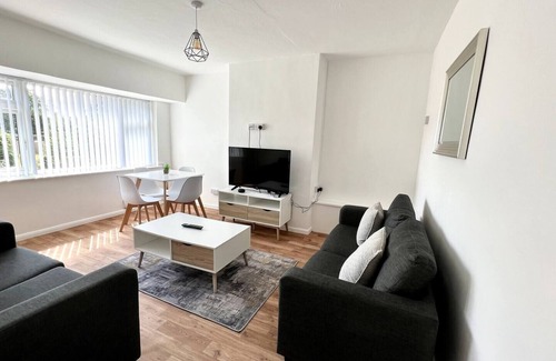 Birstall Apartment | Lambourne - Leicester