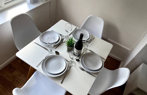 Birstall Apartment | Lambourne - Leicester