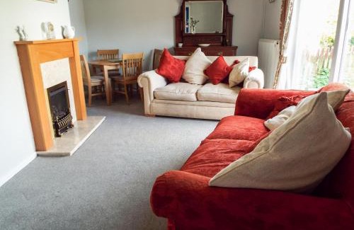 Cheddar House | Lamora
