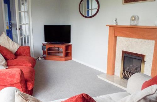 Cheddar House | Lamora