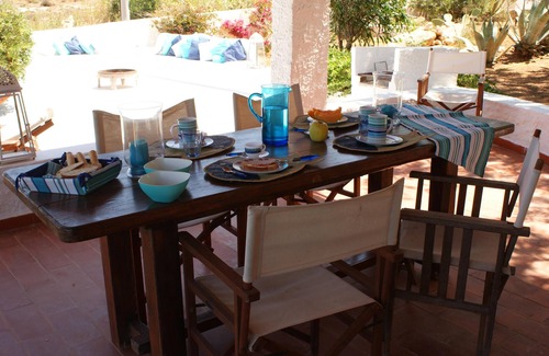 Lampedusa House | Lampedusa: seaside villa in a residential area