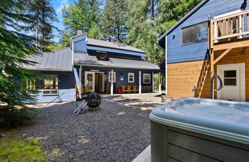Brightwood House | Landen Lodge - Meredith Lodging