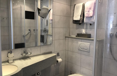 Uslar Hotel | Landgasthaus Zur Linde