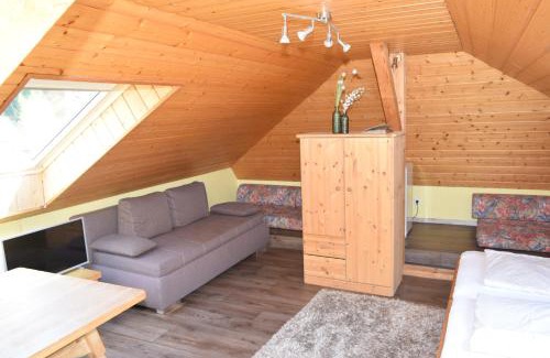 Hinterweidenthal House | Landgasthof Am Teufelstisch