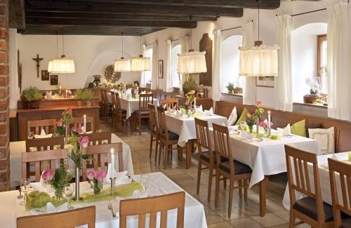 Hartkirchen House | Landgasthof Winbeck