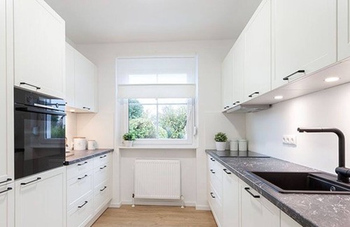 Eckersdorf House | Landhaus Fantaisie - Wohnen Nahe Schloßpark mit Kamin u Garten für 1-5 Personen