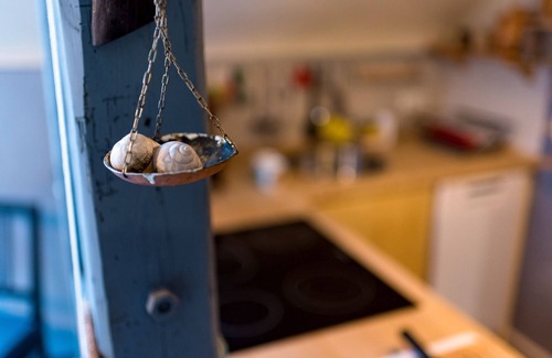 Grafenroda Apartment | Landhaus Kunterbunt at the forest and river with chicken and sheep in the Thuringian Forest