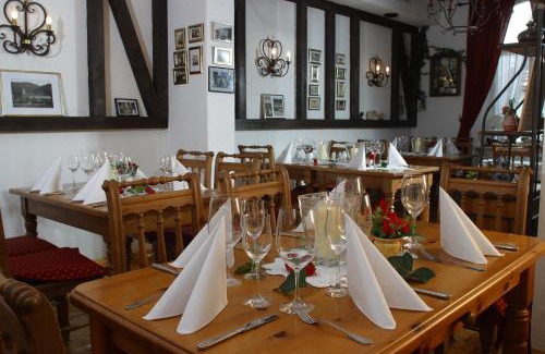 Kamp-Bornhofen Hotel | Landhotel Becker