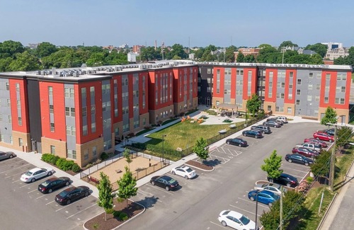 Richmond Apartment | Landing | Amazing 1BD, Gym