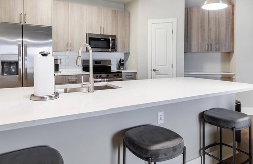 Fort Myers Apartment | Landing | Amazing 1BD, Pool, Clubhouse
