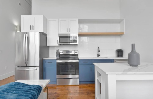 Greenville Apartment | Landing | Amazing 2BD, Yoga Studio, Gym