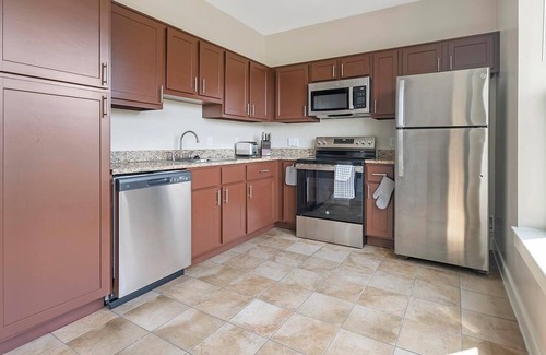 Chillum Apartment | Landing | Amazing Studio, Gym, Clubhouse