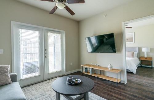 Katy Apartment | Landing Apartments - Grand Harbor