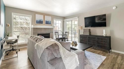 Royal Ridge Apartment | Landing Apartments - Northeast San Antonio