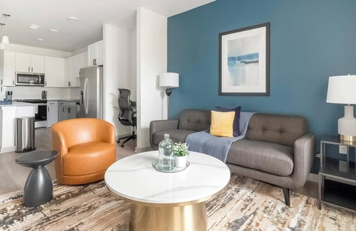 Springfield Apartment | Landing at Corner on Main - 1 Bedroom in Spring.