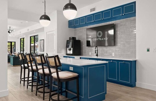 North Druid Hills Apartment | Landing at Cortland Oleander West - 1 Bedroom in North Druid Hills