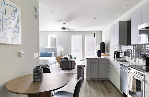 Reno/Tahoe Airport Apartment | Landing at Emory at RED - Studio in Reno