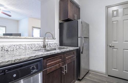 North Druid Hills Apartment | Landing at Hawthorne North Druid Hills - 2 Bedrooms in Lavista Park