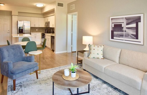 Plantation Apartment | Landing at Solero Plantation - 2 Bedrooms in Downtown Plantation