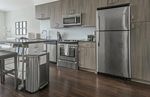 Potomac West Apartment | Landing at The Frasier - 1 Bedroom in Potomac Yard