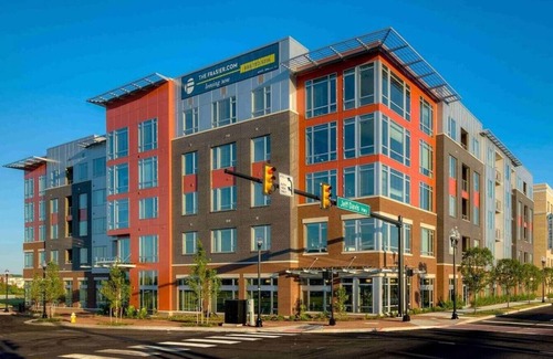 Potomac West Apartment | Landing at The Frasier - 1 Bedroom in Potomac Yard