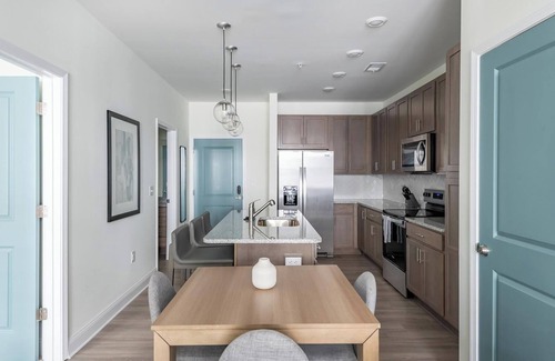 Wilmington Apartment | Landing | Beautiful 1BD, Clubhouse, Pool