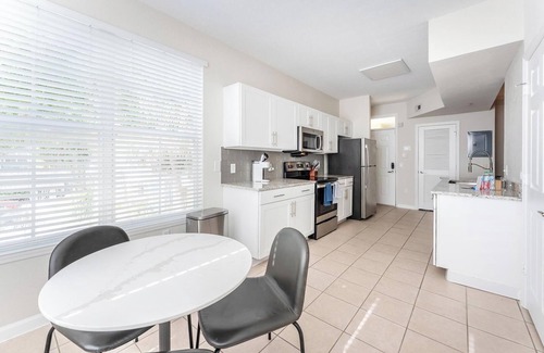 Metro West Apartment | Landing | Beautiful 1BD, Pool, Gym