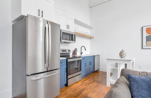 Greenville Apartment | Landing | Beautiful 2BD, Yoga Studio, Gym