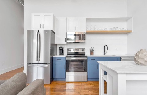 Greenville Apartment | Landing | Beautiful 2BD, Yoga Studio, Gym