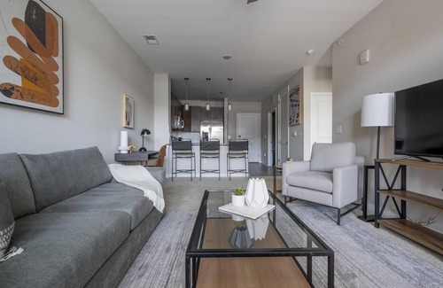 Huntersville Apartment | Landing | Chic 1BD, Clubhouse, Yoga Studio