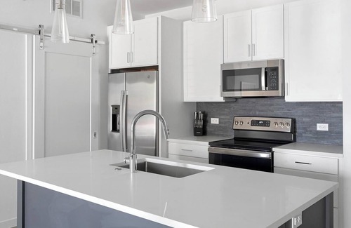 Austin Apartment | Landing | Chic 1BD, Clubhouse, Pool