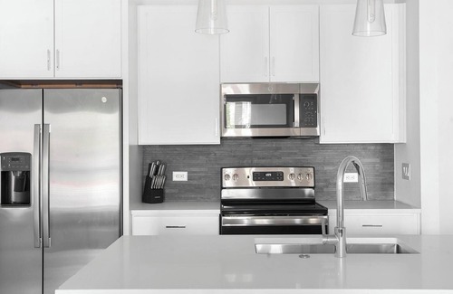 Austin Apartment | Landing | Chic 1BD, Clubhouse, Pool