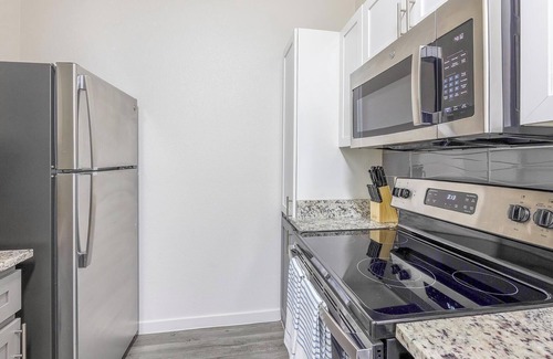 Tempe Apartment | Landing | Chic 1BD, Clubhouse, Pool