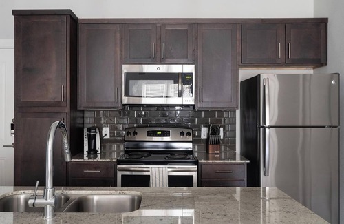 Buda Apartment | Landing | Incredible 1BD, Clubhouse, Yoga Studio