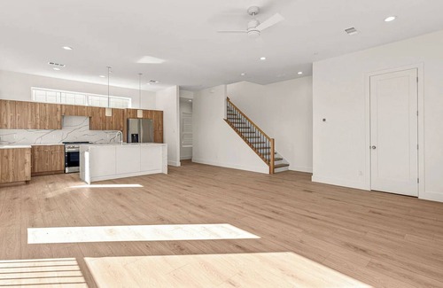 Dallas Apartment | Landing | Incredible 2BD in Downtown Dallas