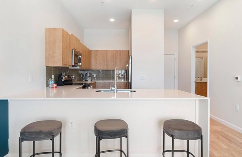 Florida Center Apartment | Landing | Modern 1BD, Clubhouse, Pool
