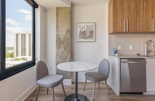 Baileys Crossroads Apartment | Landing | Modern 1BD, Gym, Game Room
