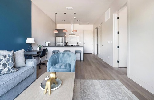 Inglewood Apartment | Landing | Modern 1BD, Rooftop Lounge