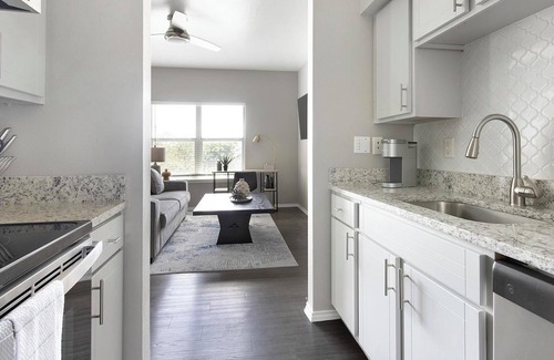 Royal Ridge Apartment | Landing | Modern 1BD, Gym, Clubhouse