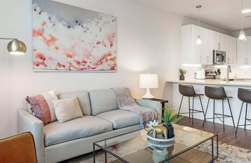 Wetmore Apartment | Landing | Modern 1BD, Pool, Gym