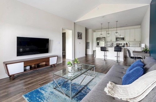 Antioch Apartment | Landing | Modern 1BD, Yoga Studio, Pool